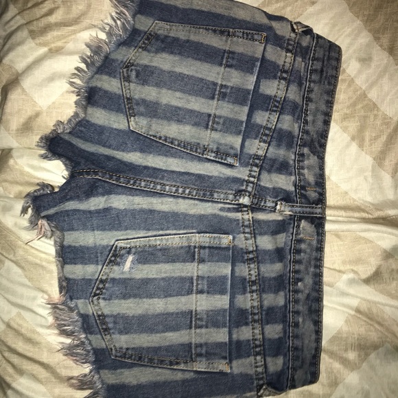 Free people shorts - Picture 2 of 2